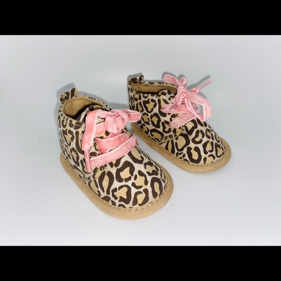 Baby girl Shoe bundle - Picture 3 of 8